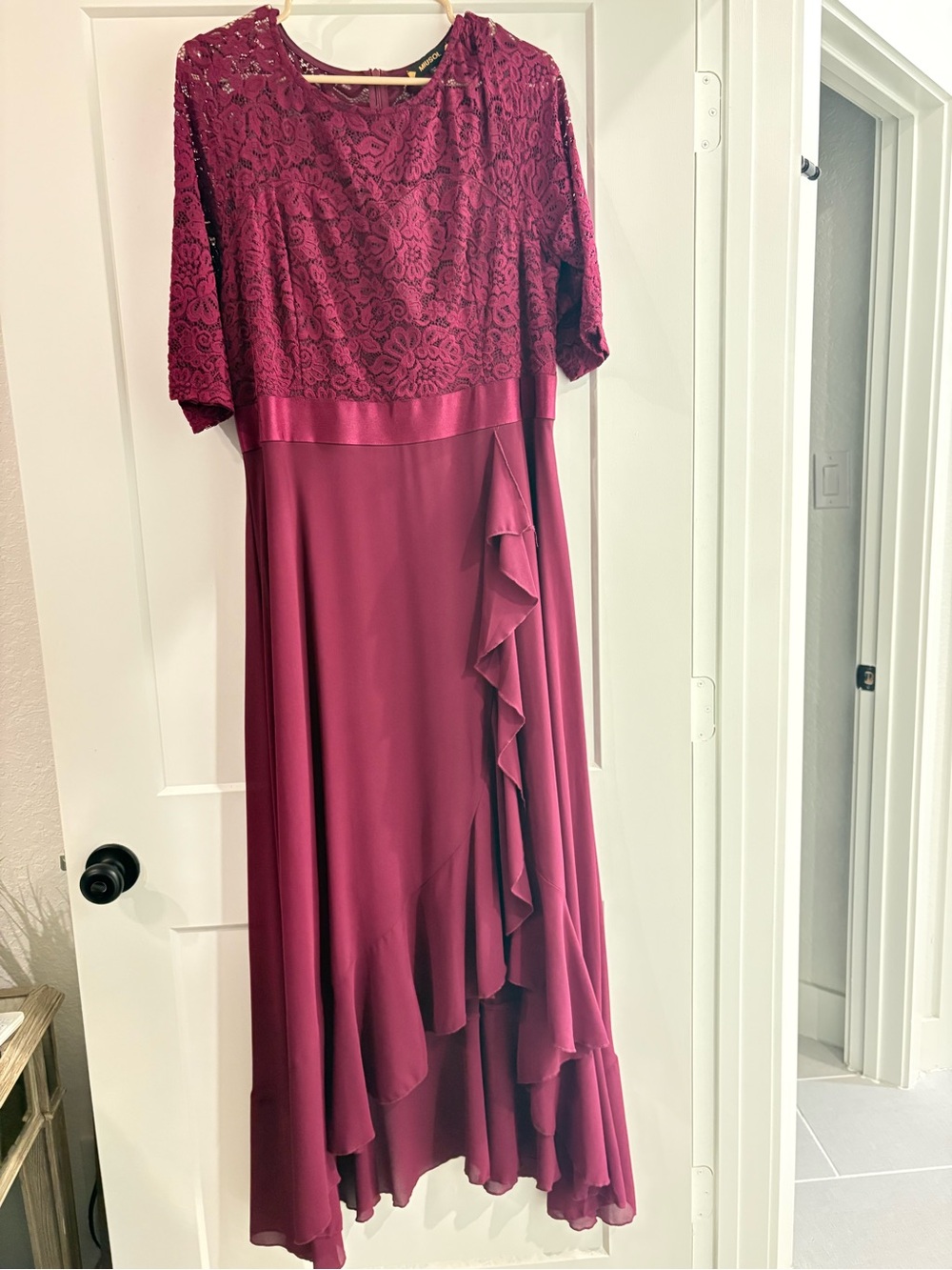 Miusol Burgundy Lace High-Low Ruffle Midi Dress
